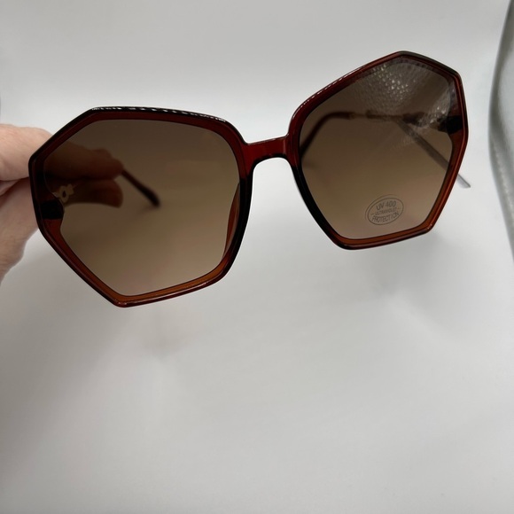 Glance  Eyewear Oversized Large Brown Frame Sunglasses 100% Uv Protection NWT - Picture 2 of 6